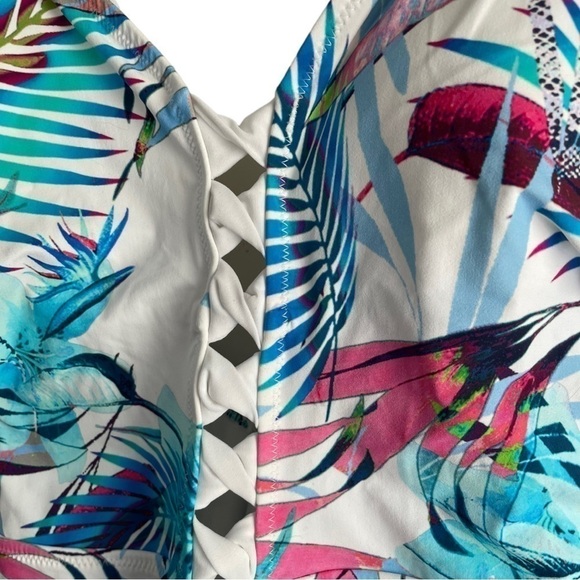 Profile by Gottex White Blue Floral Cut Out One Piece 14 Swimsuit - Picture 5 of 7